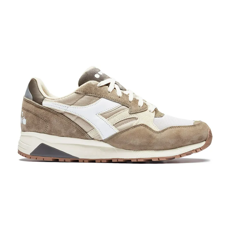 Кроссовки Diadora N902, коричневый, арт. DR501178559
