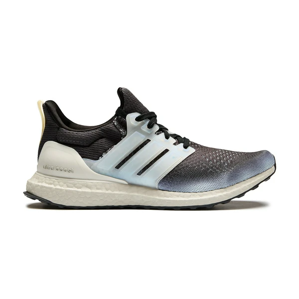 Кроссовки Adidas Ultraboost 1.0, черный, арт. ADIE8483