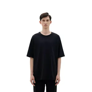 черный