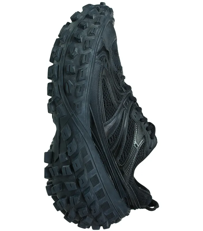 Кроссовки Balenciaga Bouncer на массивной подошве, черный, арт. 685611/W2RA6/1000