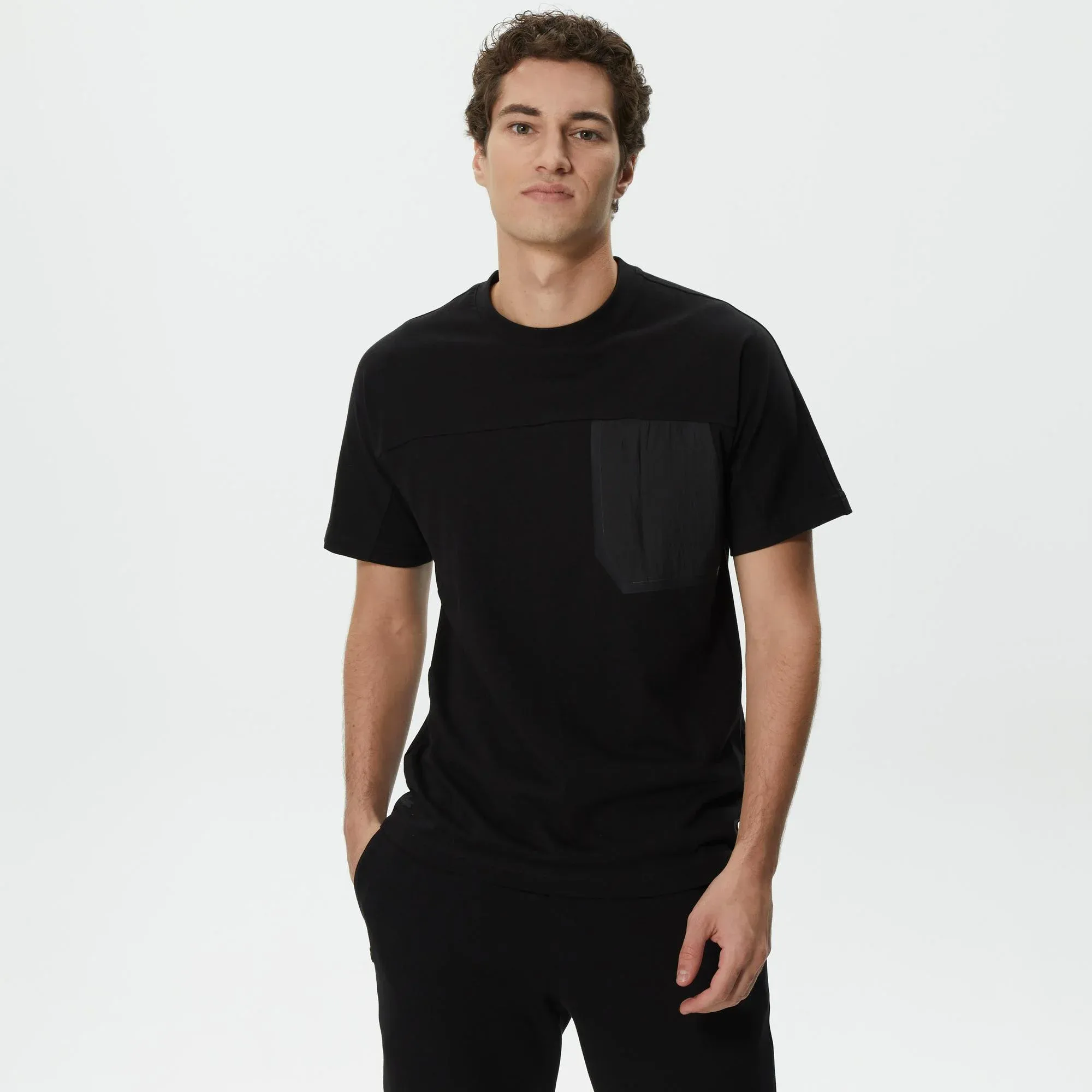 Мужская футболка Lacoste Regular Fit с технологией Ultra Dry, черный, арт. TH2411