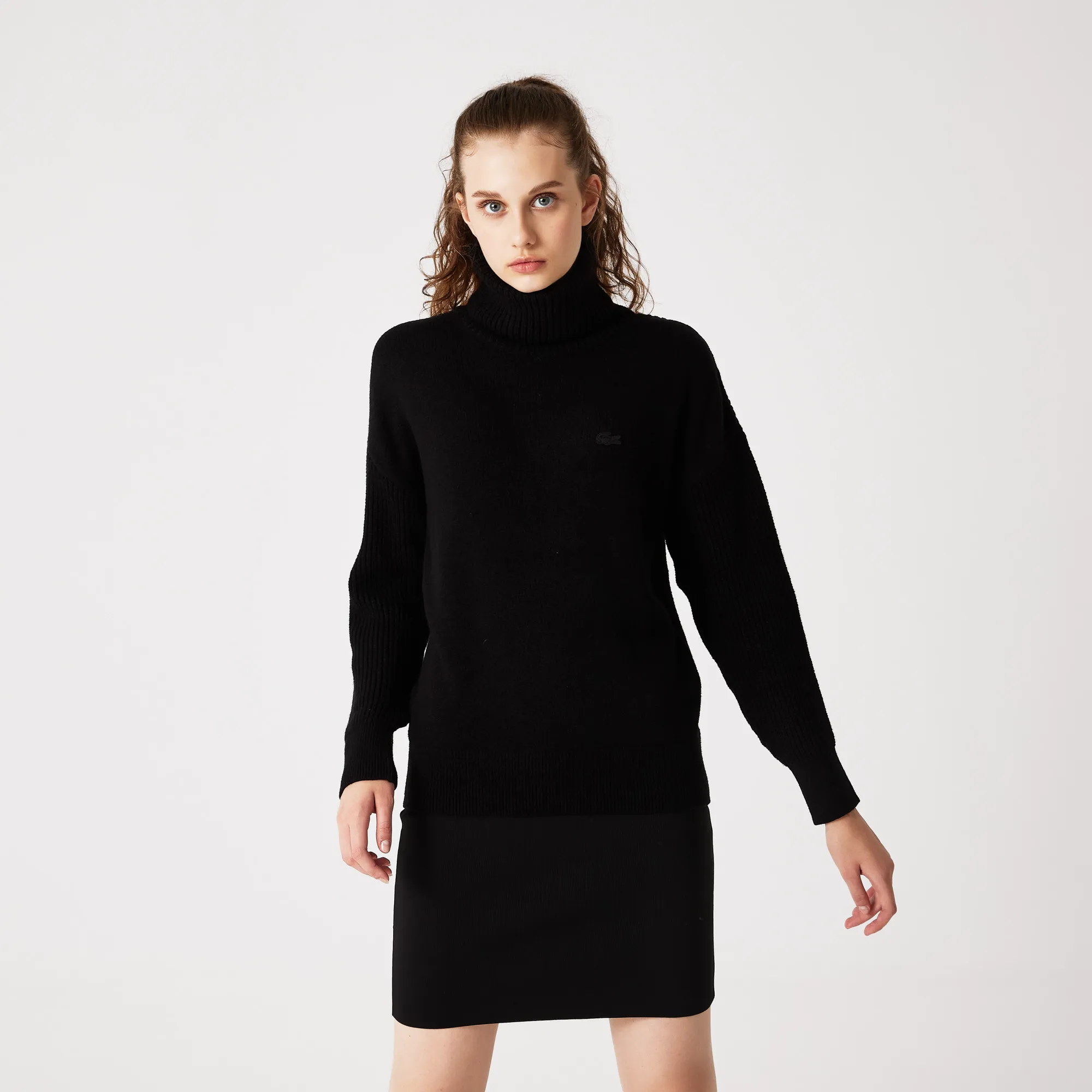 Женский свитер Lacoste с высоким воротом, черный, арт. AF2236