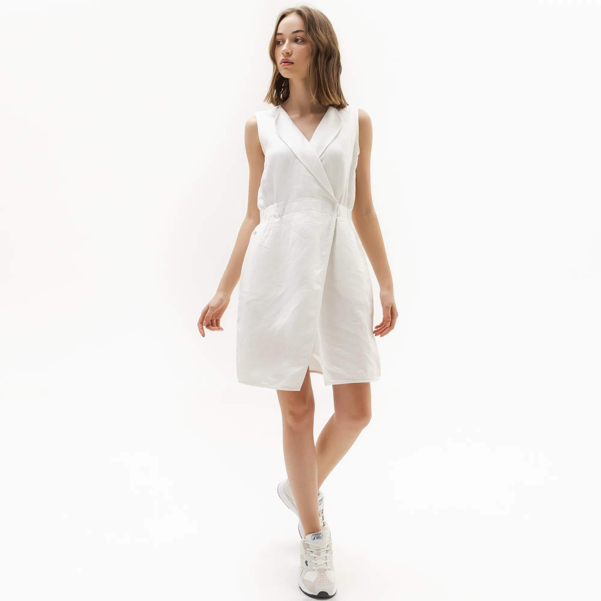 Женское платье Lacoste Slim Fit, белый, арт. EF0011