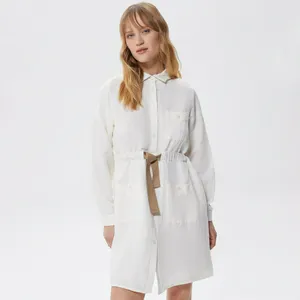 Женское платье Lacoste Relaxed Fit с поясом, белый, арт. EF0334