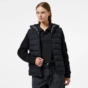 Утеплённый стеганый жилет Lacoste с капюшоном и отстегивающимися рукавами, черный, арт. BF2510