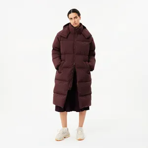 Женский длинный пуховик Lacoste с капюшоном, красный, арт. BF3522