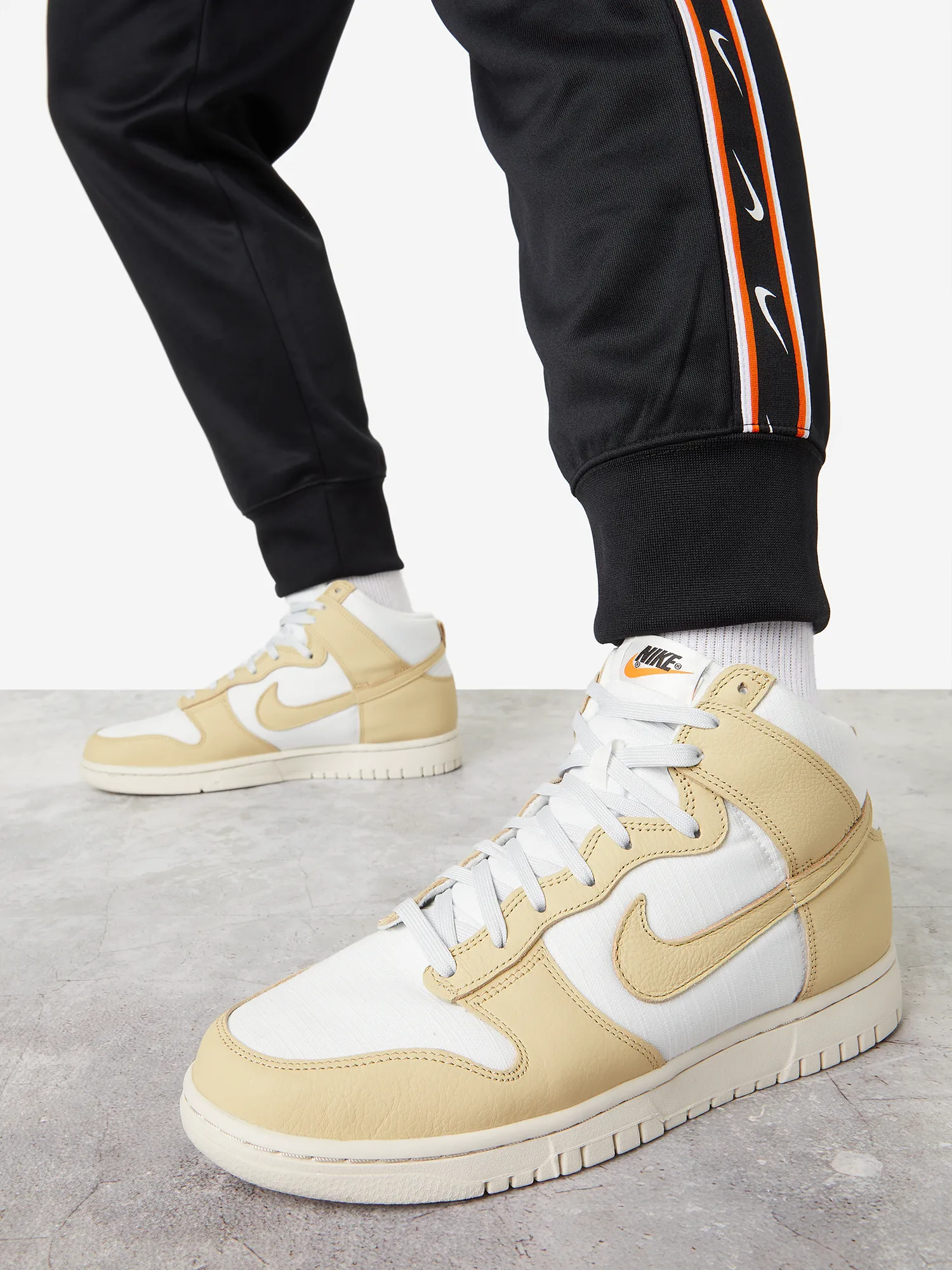 Кеды Nike Dunk High Lx, бежевый, арт. DX3452N06-700