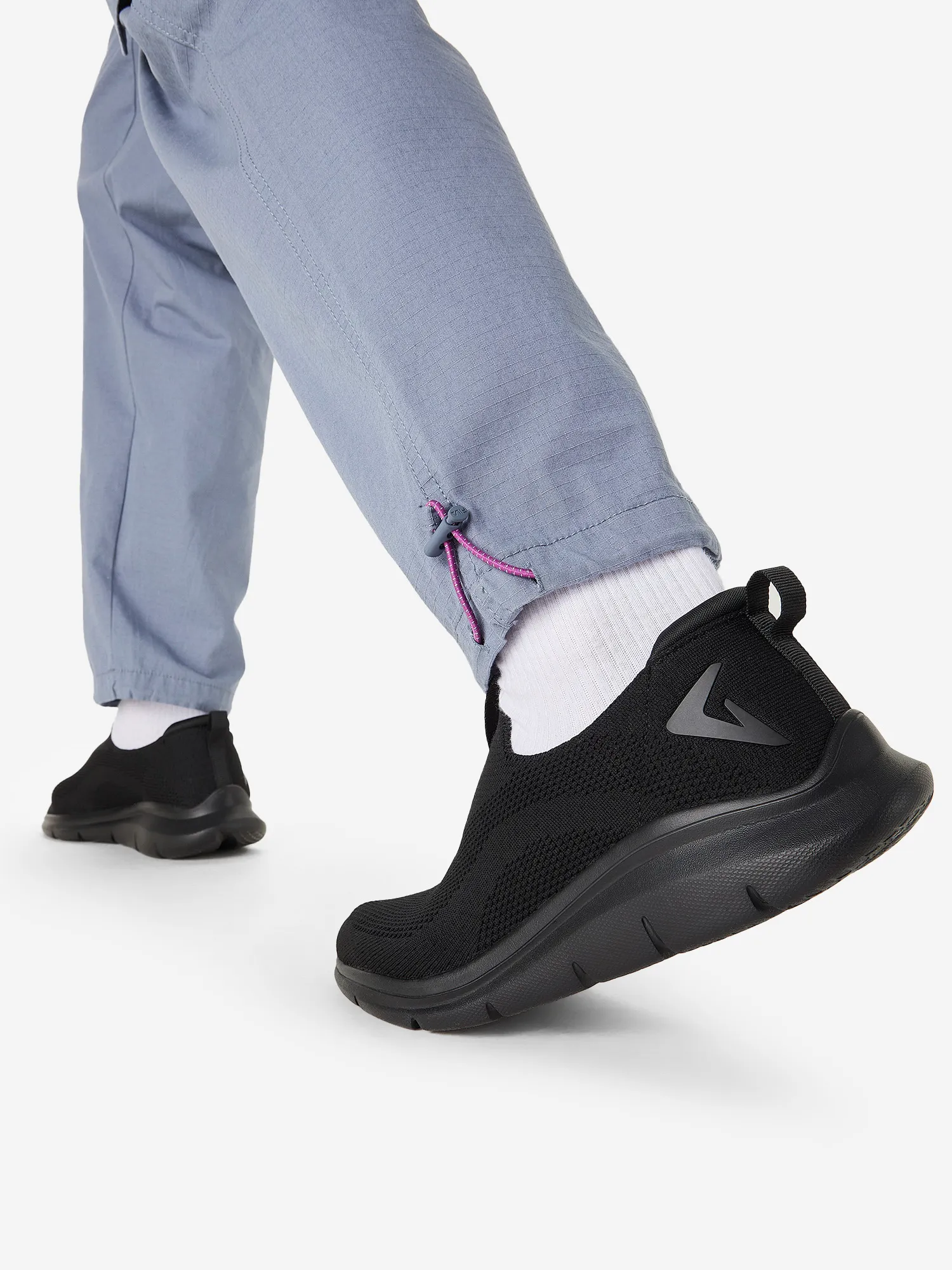 Кроссовки Demix Magus Slipon Knit, черный, арт. 124160DMX-99