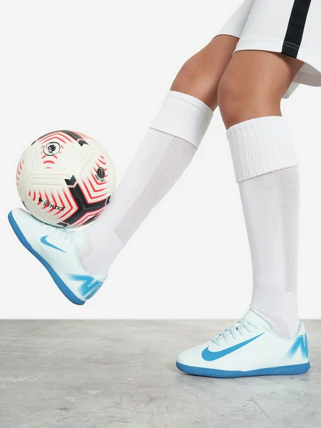 Бутсы Nike Jr Vapor 16 Club Ic, голубой, арт. FQ8289N06-400