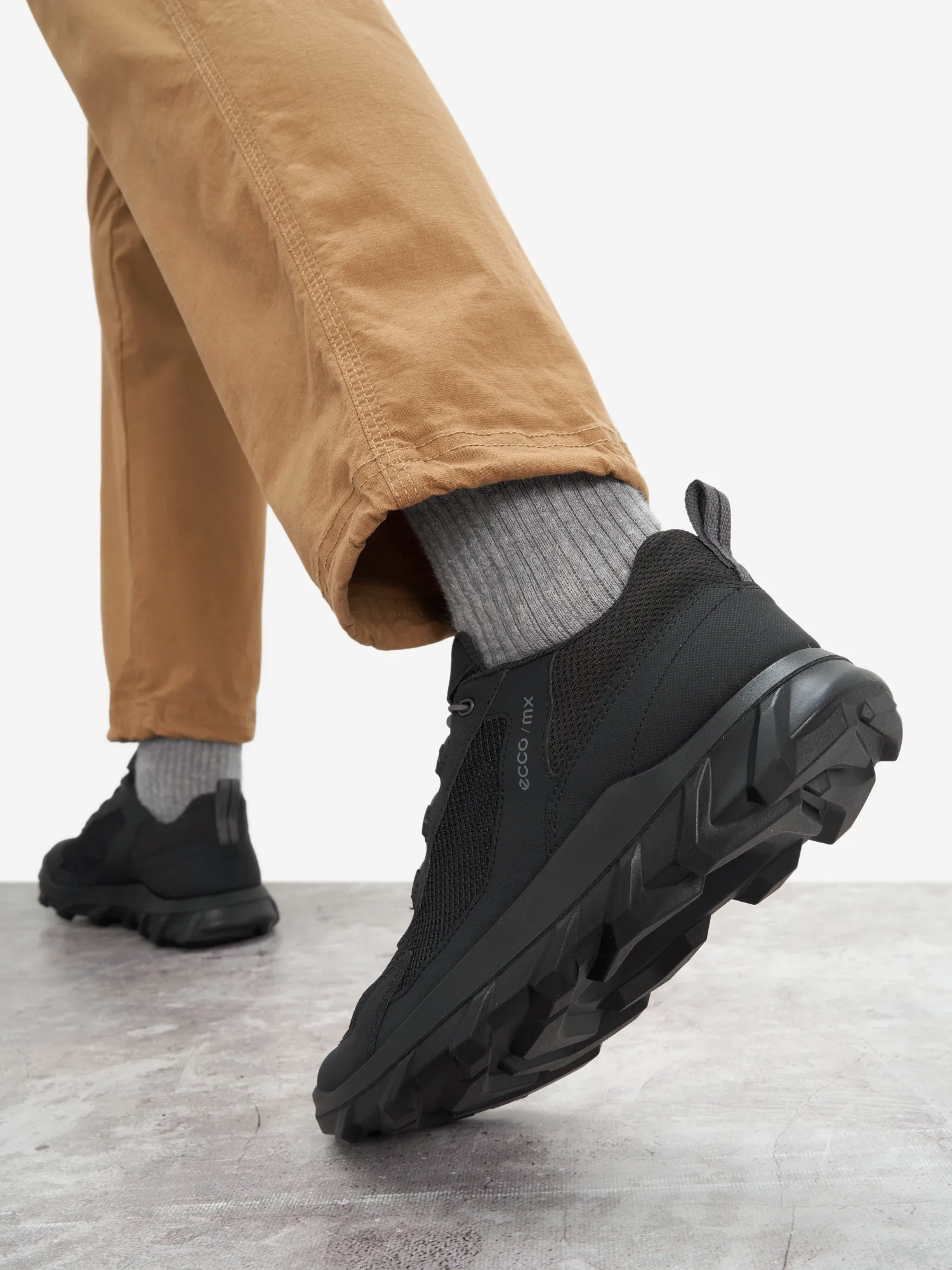 Кроссовки мужские ECCO Mx M, черный, арт. 820264E1A-51052