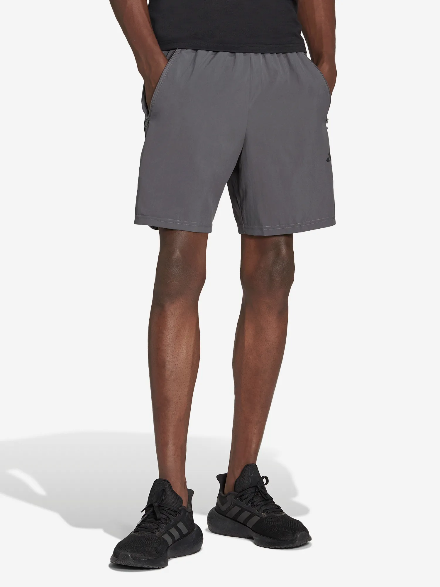Шорты мужские Adidas, серый, арт. IC6978A01