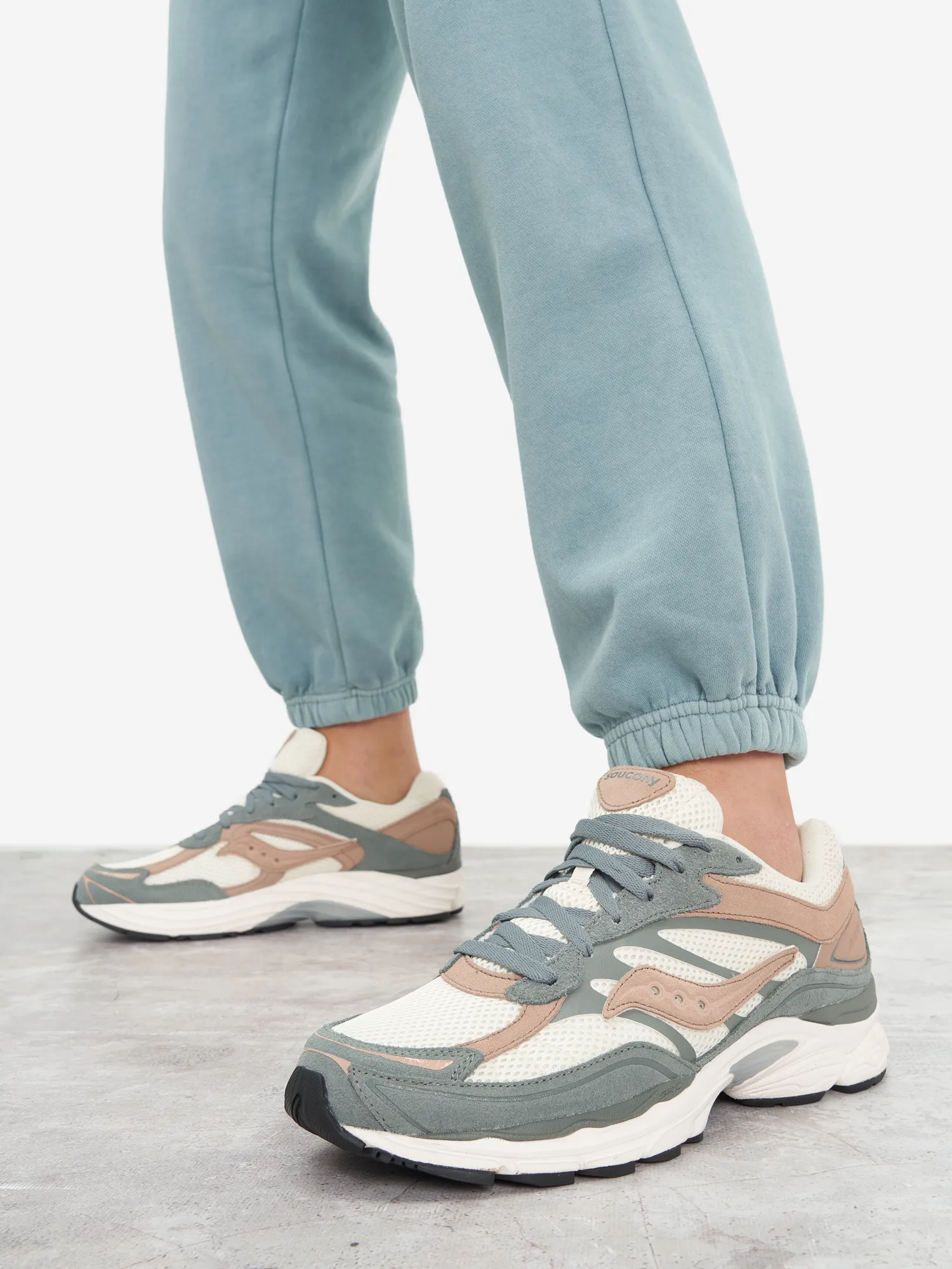 Кроссовки Saucony Progrid Omni 9, белый, арт. S70740S3L-13