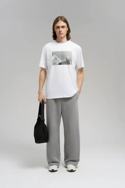 Футболка FINN FLARE comfort fit, белый, арт. FBG21065