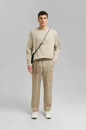 Мужские брюки FINN FLARE из технологичной ткани, бежевый, арт. FBG21095